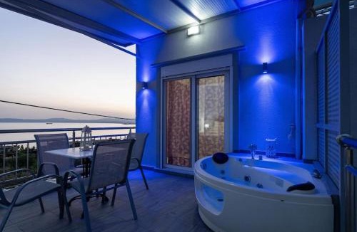 Paralia Vergas House | Horizon Heights Dusk