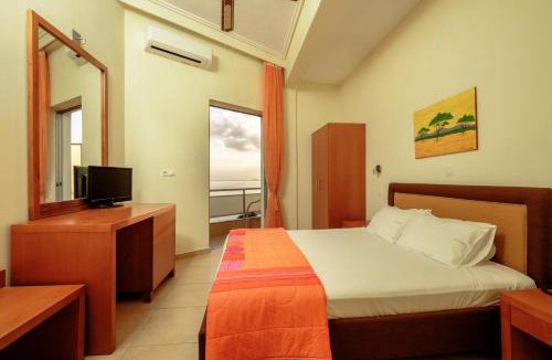 Paralia Vergas Hotel | Hotel Panorama