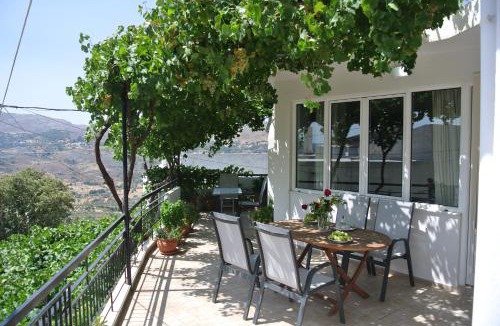 Vizari House | House Aggeliki Private Hot Tub