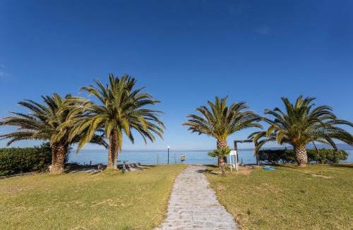Pefkochori House | House Soko - 30m to Beach, near Mako and Elephant beach bar