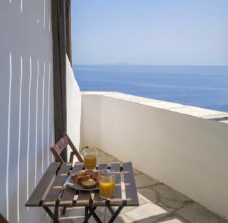 Exomvourgo Apartment | Infinity sea view rooms in Tinos Island Greece