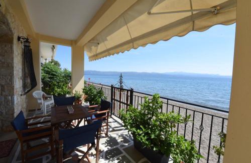 Amarinthos House | Jeannet's Beach House
