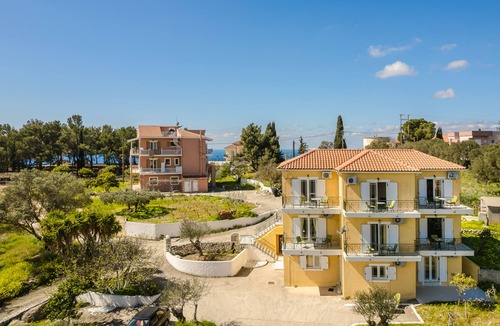Lakithra Apartment | Kallithea Apartment for 4 Ground Floor