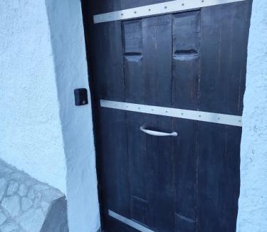 Mouresi House | Kamara 1898 katoi