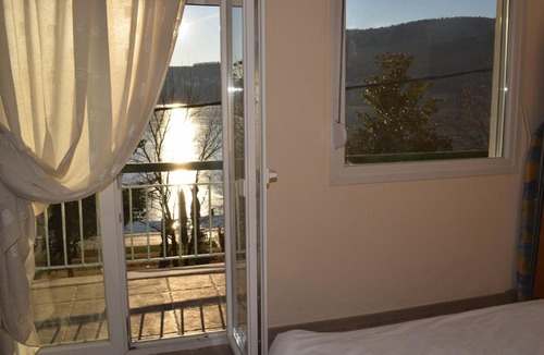 Kastoria Apartment | Kastoria apartment! Μπροστά στη λίμνη στο κέντρο!
