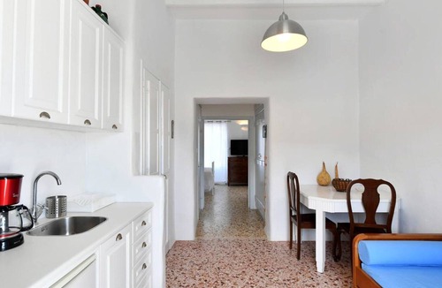 Parikia House | Kastro Traditional House