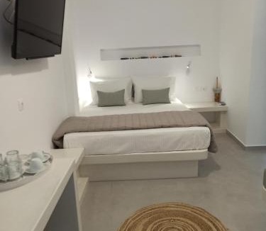 Tinos Apartment | Kleri's apartments 6
