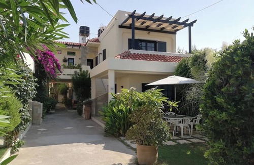 Kokkini Chani Apartment | Kokkini Hani/Heraklion Charming Studio 1-3 people 100 meters from the beach.