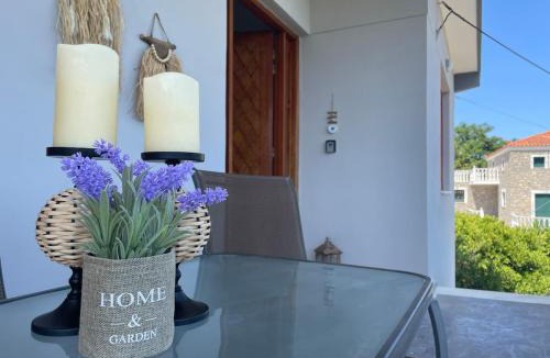 Agios Minas Apartment | Kouneli's House with Garden