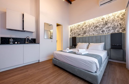Ampelokipoi Bed & Breakfast | Kriel Suites by LIV Homes 302
