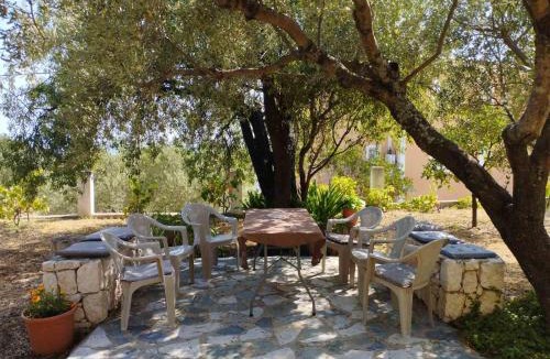 Karavados Apartment | Krini and Aroma apartments - garden & private parking