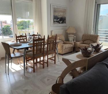 Neoi Epivates Apartment | la PADINI CASA sul mare