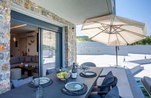 Pefkochori Villa | La Penny Luxe Villa