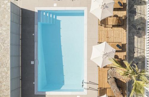 Gouvia Villa | La Vista Residence - 5 BDS, 2 private swimming pools, stunning sea views only 10 minutes from Corfu Town's Centre