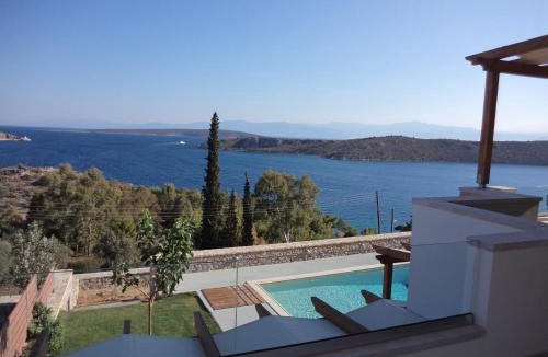 Nafplio Villa | Lefka's Villas