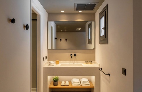 Fira House | Lemon Suites Santorini