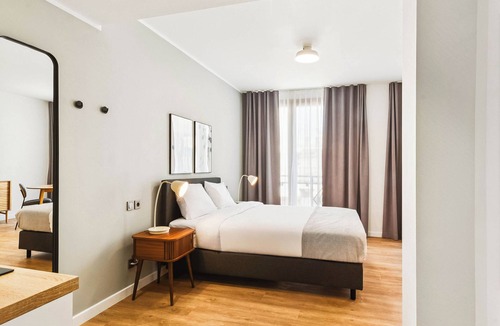 Piraeus Apartment | Limehome Piraeus Port