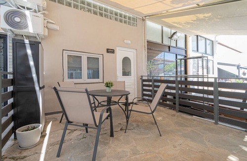 Kallithea Apartment | Loftnest by RentalsPro - Kallithea