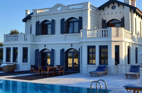 Lesvos House | LUXURIOUS ESTATE WITH PRIVATE POOL