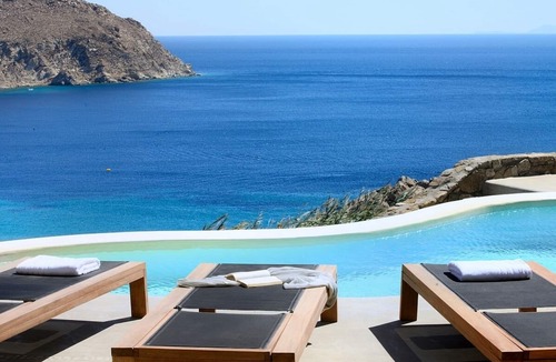 Paraga Villa | Luxurious Stone-Built Villa, Private Pool, Gym, Stunning Sea Views just 5 mins walk to Agrari Beach