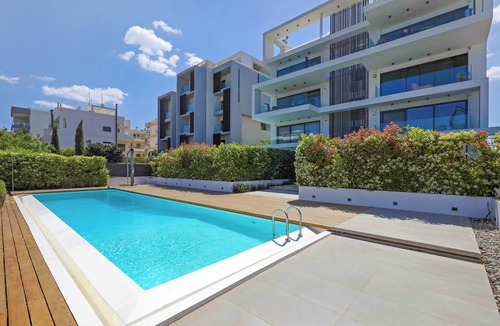 Elliniko House | Luxury duplex with a pool, gym, parking, 3,340 sq.ft., coastal & beach access.