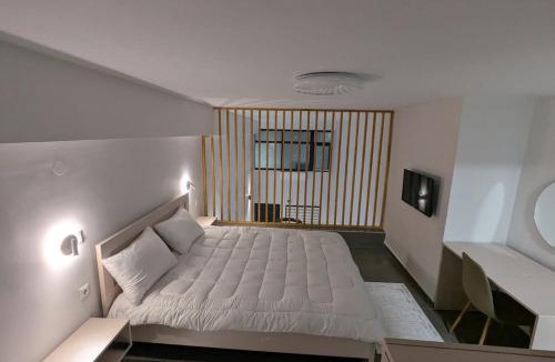 Giannitsa Apartment | Luxury Loft Μοντέρνο διαμέρισμα 2 επιπέδων