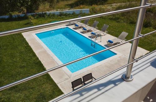 Kriopigi Villa | Luxury Villas with Private Pool & Garden in Halkidiki