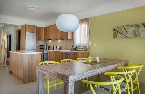 Karavomylos Apartment | Maisonette Hibiscus - Meliti