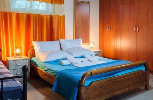 Messini Apartment | Makarounis Athanasios Traditional Apartments(Ξενώνας)