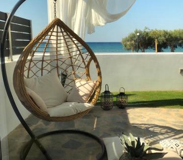Pilalimata House | Makrygialos Long Beach Villa 2,Thesia beachfront villa