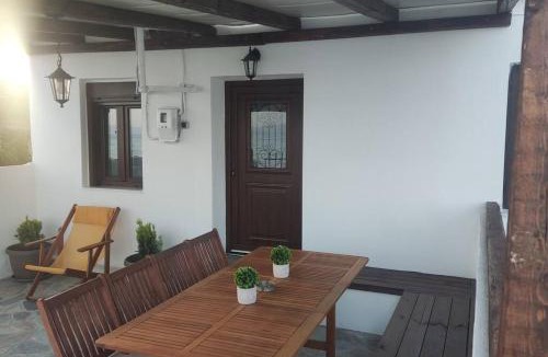 Volos House | Malakion Rustic Studio seaside view