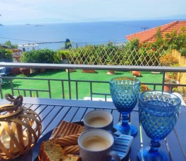 Loutraki House | Mare Mia