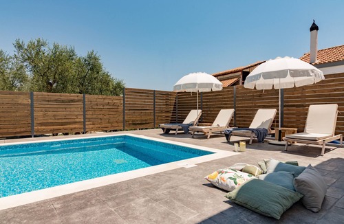 Lithakia Villa | Maridenia Villa - 3 bedroom villa with Private Pool