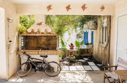 Ayia Anna Apartment | Marilia GuestHouse-Seaside Garden View Stay Evia