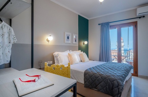 Zakynthos Town Apartment | Meros Filikon - Stylish Two Bedroom apt. (100m2)