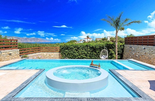 Filaki Villa | Minoas Luxury Villa 3 Heated Pools 28 guests