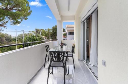 Episkopos Apartment | Miralis Apartments