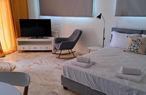 Palaio Tsifliki Apartment | Modern apartment