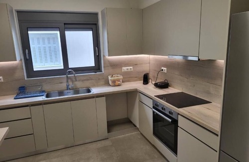 Chalandri Apartment | Modern Apartment near Kifisias ave