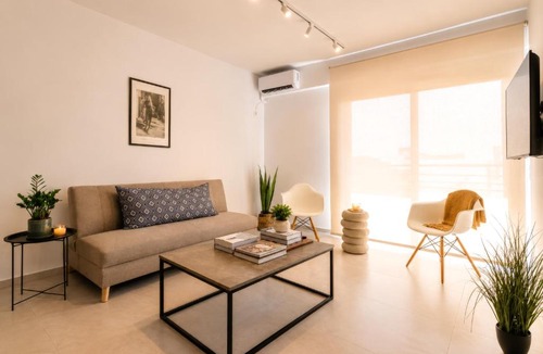 Kalamata Marina Apartment | Modern Minimal Apartment at Kalamata Marina