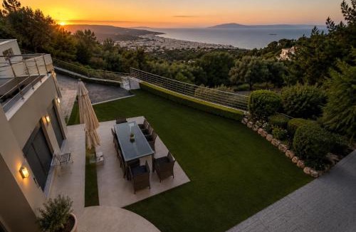 Ano Chalikas Villa | Mytilene Luxury Villa Garden Level