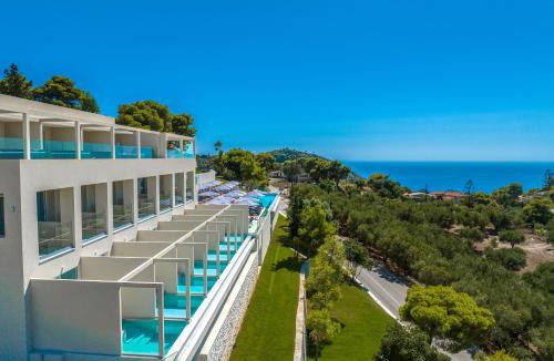 Kerion Hotel | Myzith Luxury Suites