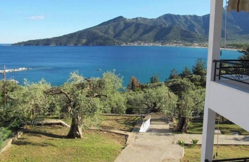 Golden Beach Apartment | Namastekala Holidays - Studio with Sea View near Golden Beach