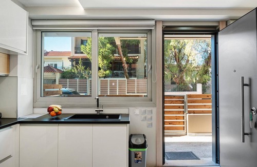 Spata-Artemida Apartment | Near to Athens airport. 30m from the beach & 100 from shopping center of Artemis