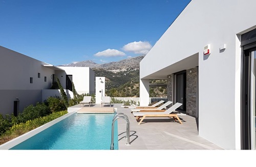 Plakias House | New Hollywood-style home—5-minute walk from the ocean—heated pool—unbeatable ocean view