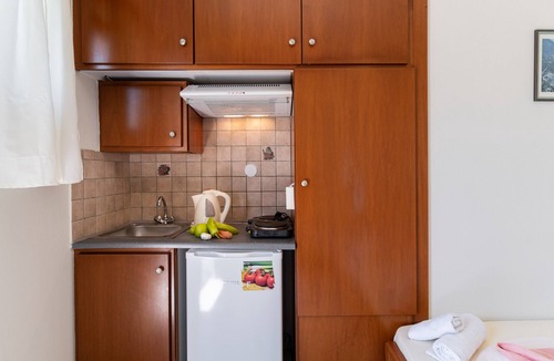 Nikiana Apartment | Nikiana Club - Studio 3 Apartment with Sea View & Wi-Fi