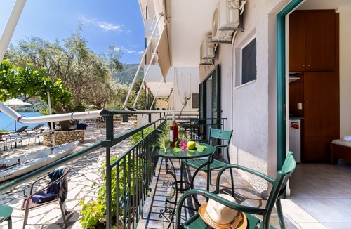 Nikiana Apartment | Nikiana Club - Studio 3 Apartment with Sea View & Wi-Fi