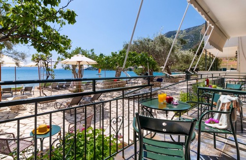 Nikiana Apartment | Nikiana Club - Studio 4 Apartment with Sea View & Wi-Fi