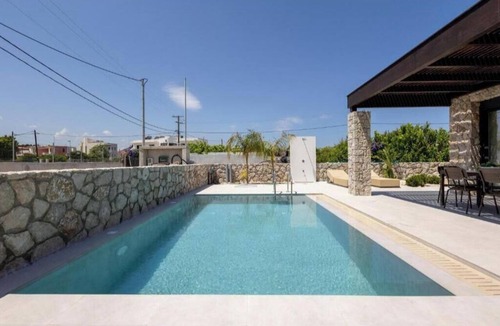 Petaloudes House | Noera Villas 1 | Elegant Two-Bedroom Villa with Private Pool near Kremasti Beach