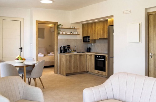 Monopari House | Nogal, a retreat made for you to relax in the cool breeze of the island.
